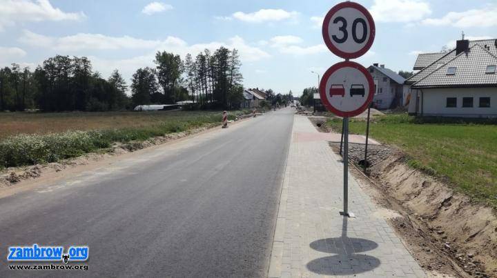 Kończą przebudowę drogi w miejscowości Przeździecko-Drogoszewo [foto]