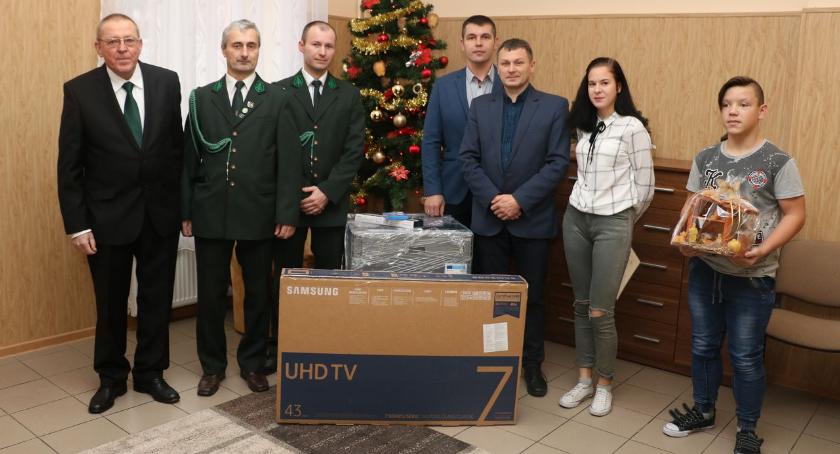 Świąteczne prezenty od „Łosia” dla domu dziecka [foto]