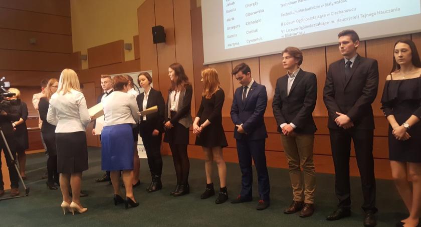 Dwoje uczniów ZS1 otrzymało stypendia premiera