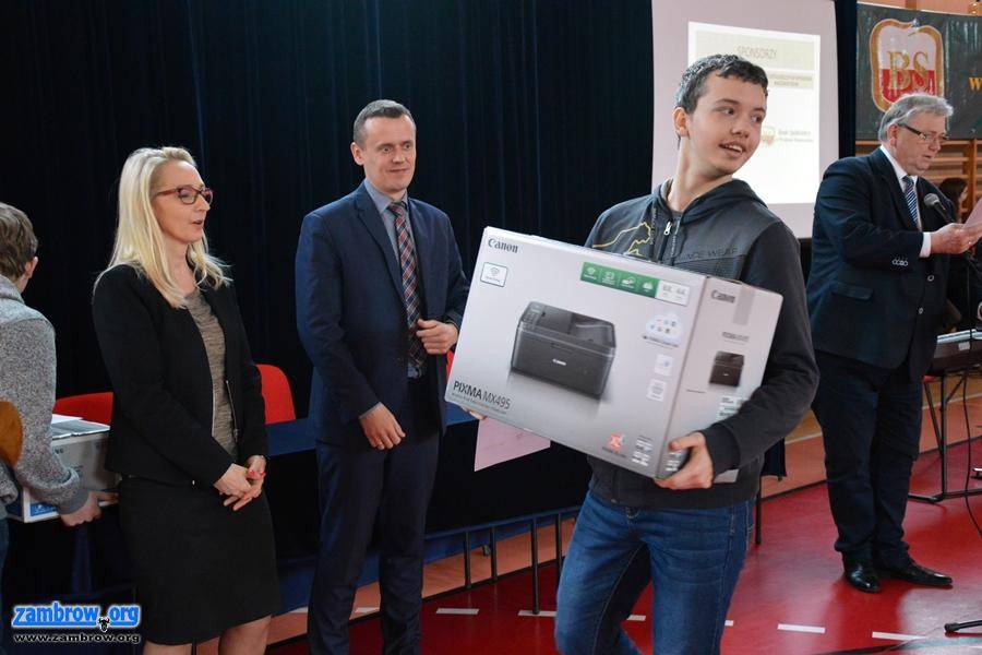 Uczniowie „Czerwoniaka” na czołowych miejscach