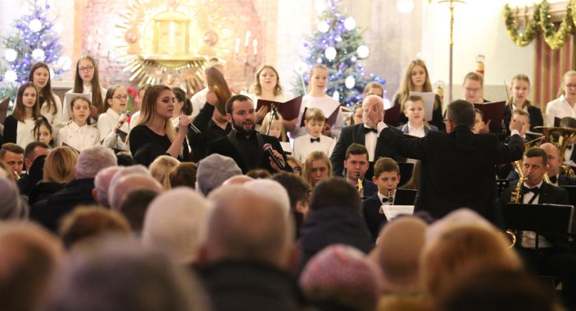 Miejska Młodzieżowa Orkiestra Dęta zagrała w „Trójcy” [foto]