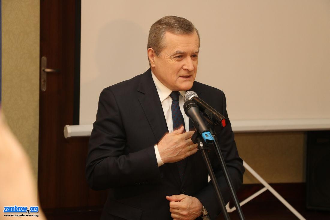 Minister kultury podpisał umowę na dofinansowanie budowy sali koncertowej przy PSM [foto]