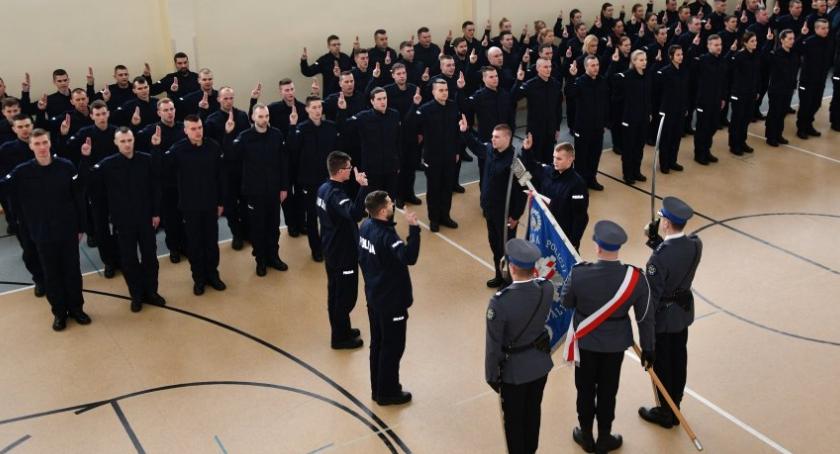 Nowi policjanci w podlaskim garnizonie złożyli ślubowanie