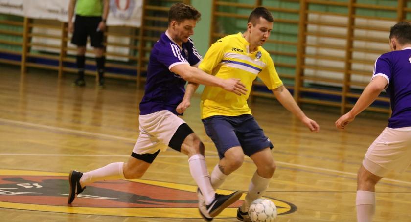 Pewne zwycięstwo FC Zambrów w kolejnym ligowym meczu [foto]