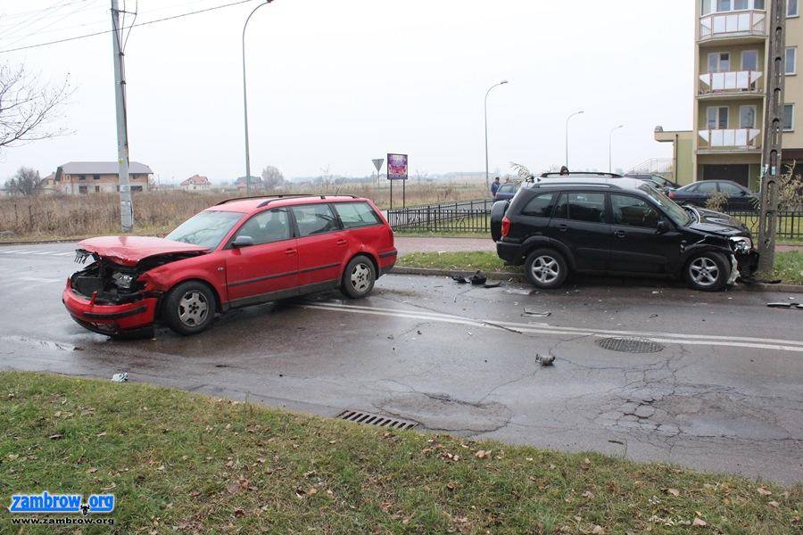 Uwaga kierowcy! Wypadek na ulicy Podedwornego [foto]