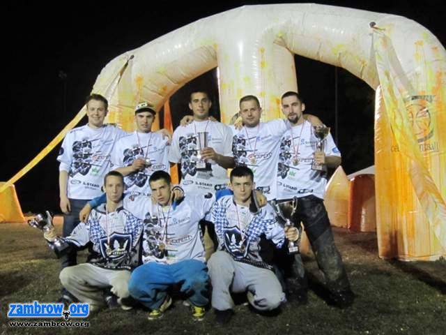 Mistrzowie paintballowi z Zambrowa
