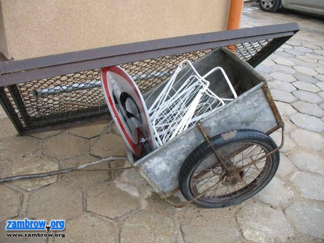 Ukradł znak drogowy i chciał go sprzedać