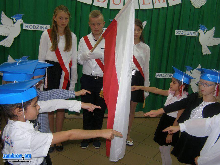 Pierwszoklasiści ze Srebrnej złożyli ślubowanie 