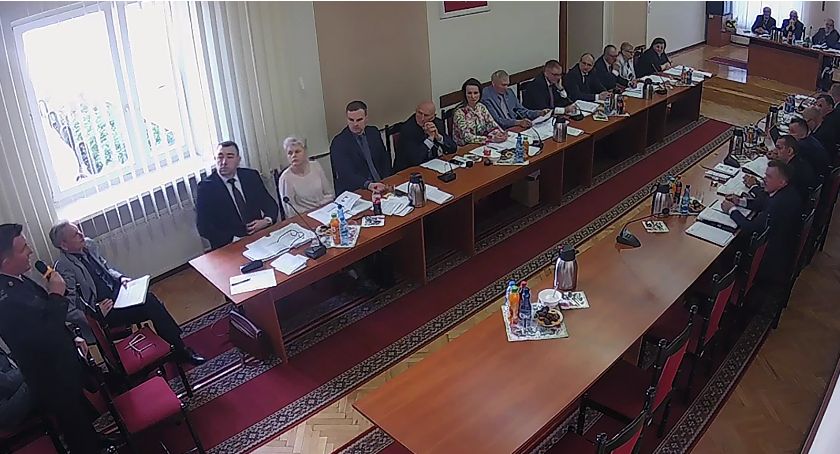 Mieszkańcy będą mogli przedstawiać Powiatowi Zambrowskiemu własne projekty uchwał