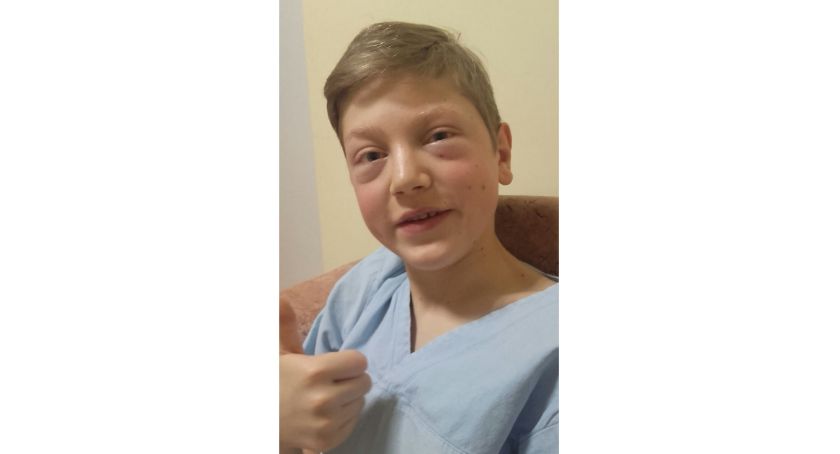 15-letni Adrian czeka na naszą pomoc! Dajmy mu szansę na normalne życie!