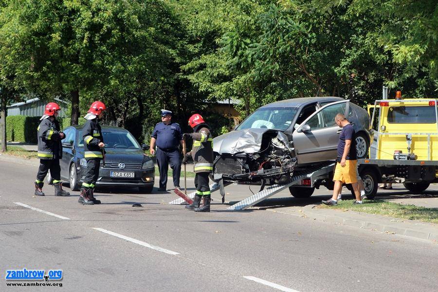Kolizja na ul. 71. Pułku Piechoty [foto]