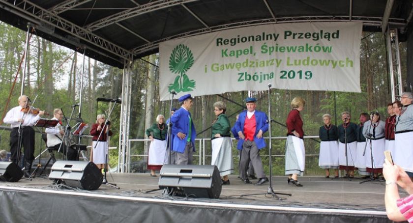 Sukcesy zespołów folklorystycznych w Zbójnej 