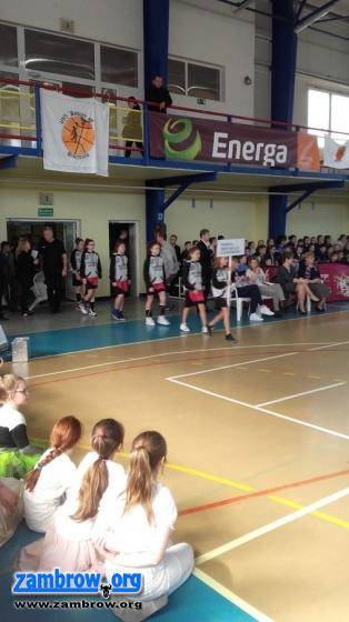 „Trójka” awansowała do krajowego finału ENERGA BASKET CUP  
