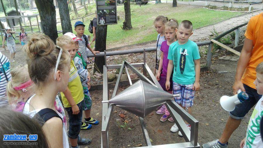 Dzieci z gminy Szumowo odwiedziły Farmę Iluzji