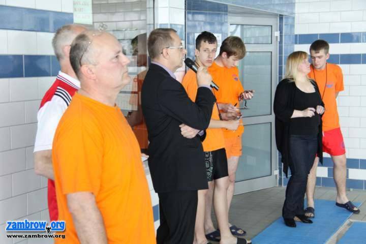 Najmłodsi ratownicy w Polsce ... czyli pokaz umiejętności pływackich przedszkolaków z Akademii Maluc