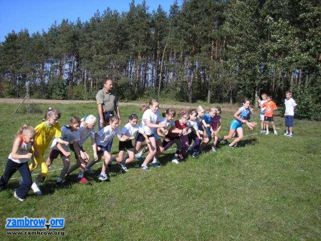 Wyniki gminnych igrzysk w indywidualnych biegach przełajowych Wądołki 2006 r.