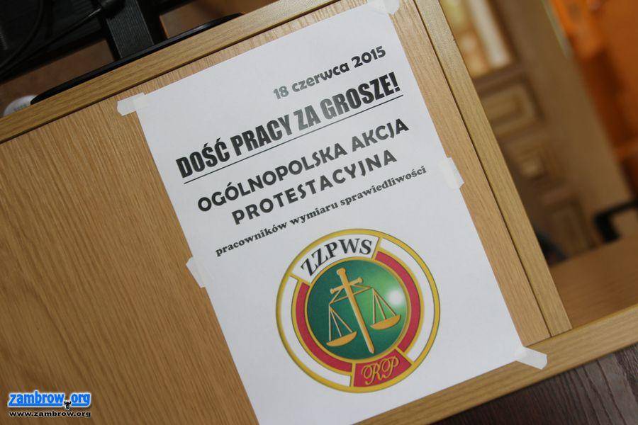 Sądy protestują, pracownicy walczą o podwyżki. Strajk włoski w Zambrowie