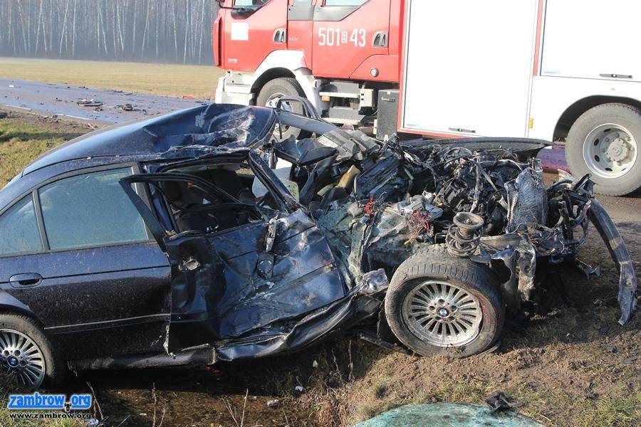 Tragiczny wypadek na DK63. Uwaga kierowcy! Droga całkowicie zablokowana [foto]