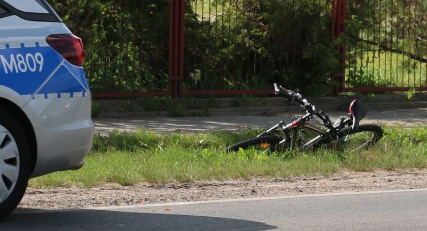 12-letni rowerzysta potrącony na AWP [foto]