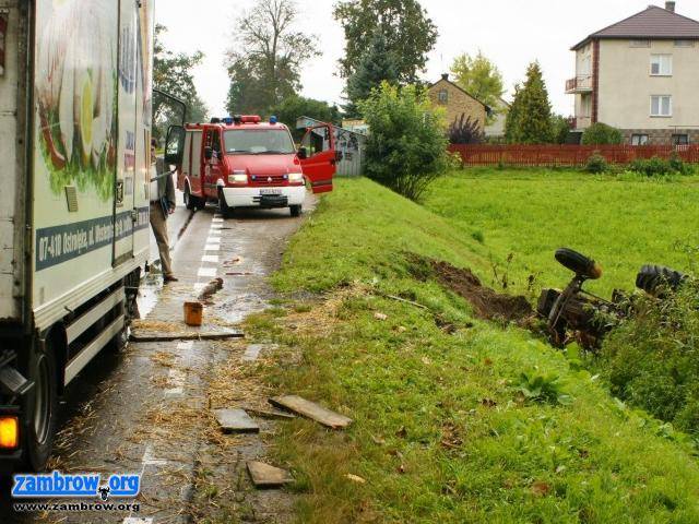 Zderzenia TIRa z ciągnikiem