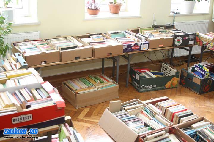 Trwa II Kiermasz Taniej Książki w Miejskiej Bibliotece Publicznej w Zambrowie