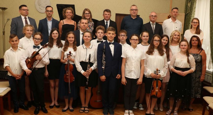 PSM - galeria zdjęć z zakończenia roku szkolnego 2018/2019 [foto]