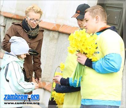 Rekordowy wynik kwesty „Pola Nadziei” w Zambrowie