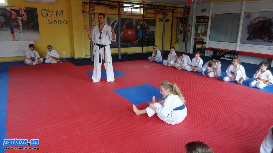  Rządowy program wesprze zambrowskich karateków 
