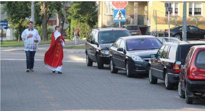 Harmonogram święcenia samochodów w zambrowskich parafiach