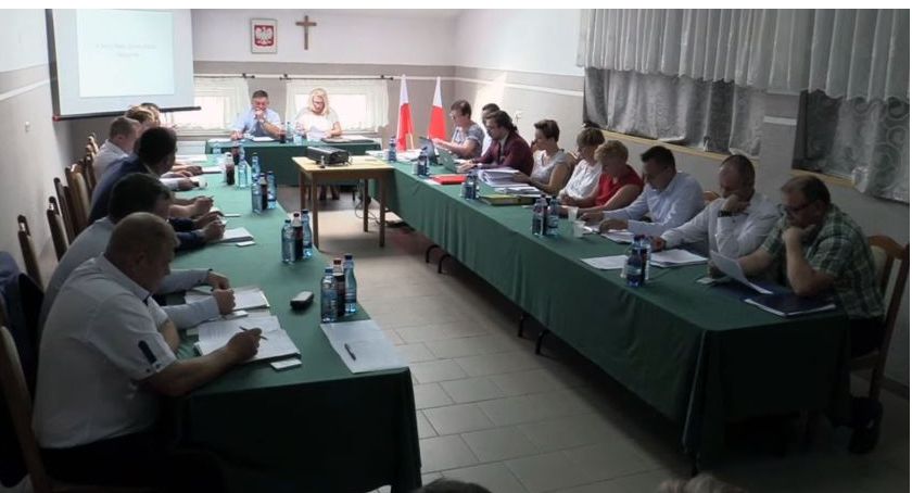 Oświadczenie majątkowe władz oraz radnych Gminy Kołaki Kościelne. Zobacz, kto ile zarobił