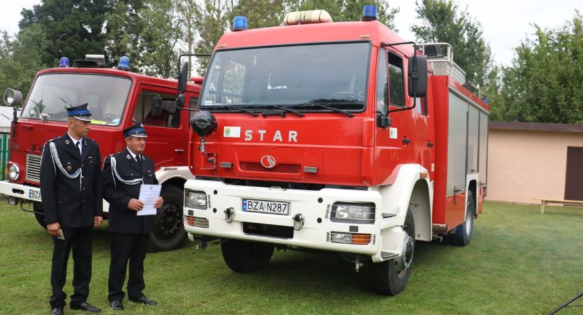 Przekazano wóz strażacki dla OSP w Srebrnej [foto]