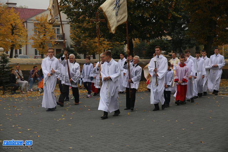 Jan Paweł II – Świętymi Bądźcie [foto]