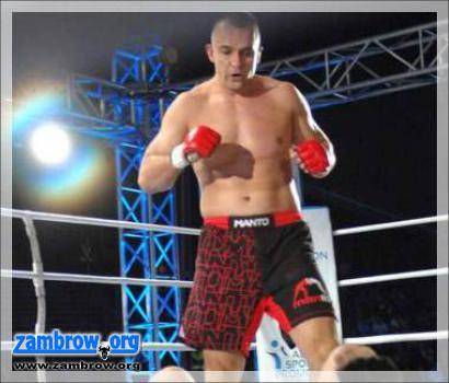Jutro Piotr Piotrowski wystąpi w międzynarodowym turnieju MMA w Rosji