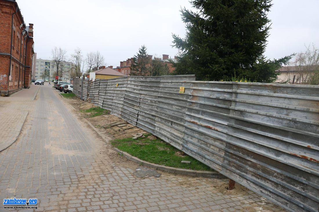Interpelacje radnych: Waldemar Gniazdowski ws. wstrzymania inwestycji za „podkową”