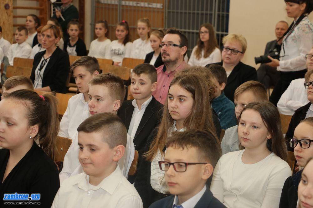 Uczniowie „Piątki” uczcili patrona szkoły [foto]