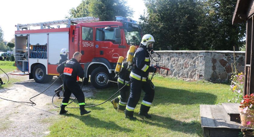 Ćwiczenia bojowe jednostek OSP w Szumowie [foto+video]