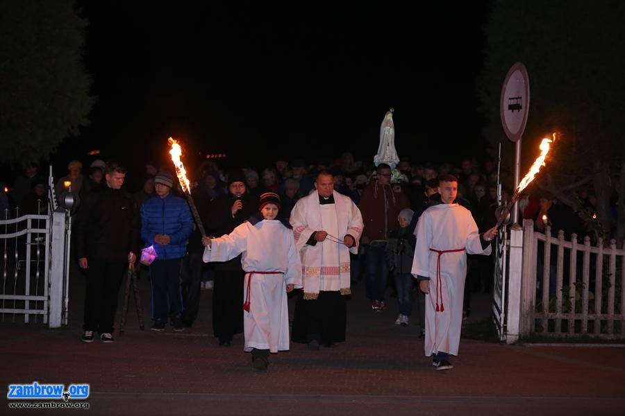 Procesja z Matką Boską Fatimską 