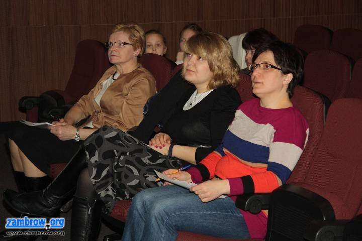 Dzieci opowiadały baje, bajki i bajeczki