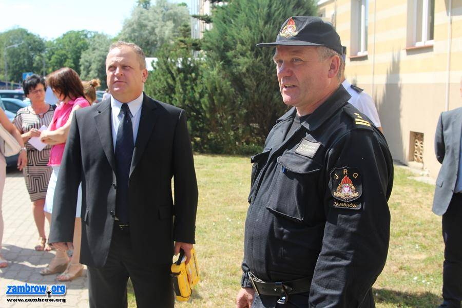 Ewakuacja pracowników urzędów [foto]