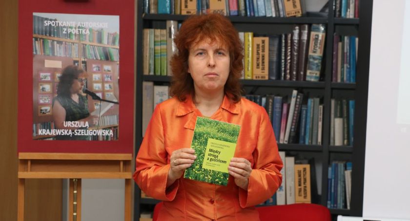 Spotkanie autorskie z Urszulą Krajewską-Szeligowską w MBP [foto]