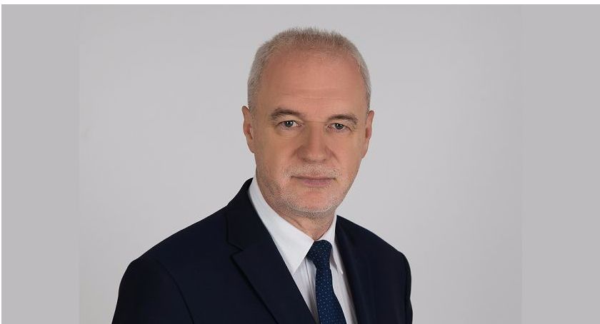Termin zgłoszenia Komorowskiego na kandydata do Senatu RP zgodny z Kodeksem wyborczym