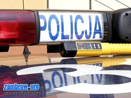 Pijany kierowca uciekał policjantom 