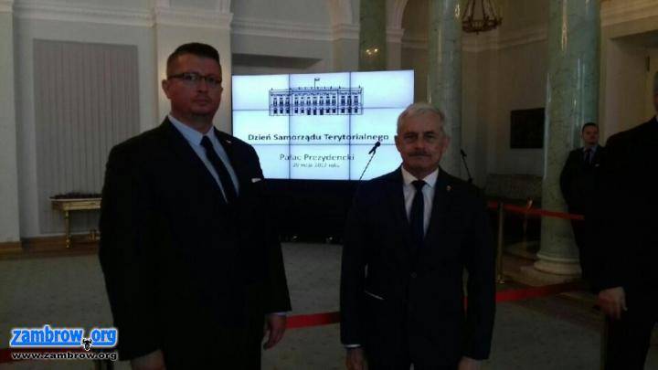 Samorządowcy na uroczystości w Pałacu Prezydenckim 