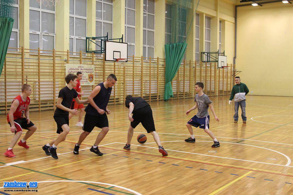 V WOŚP-owy Turniej Streetballowy [foto]