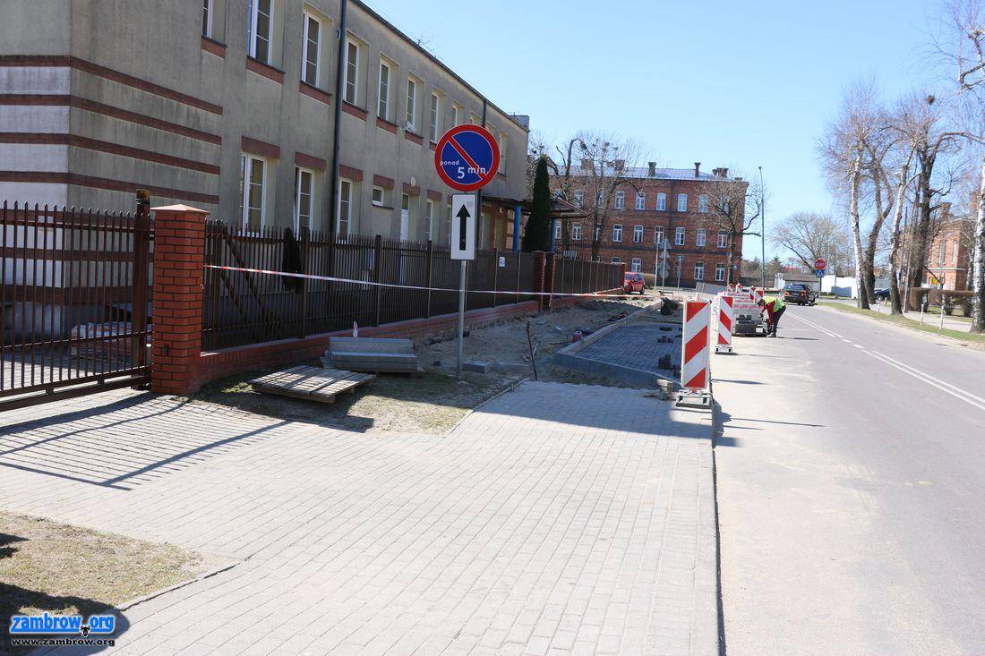 Magazynowa rozkopana w dwóch miejscach [foto]