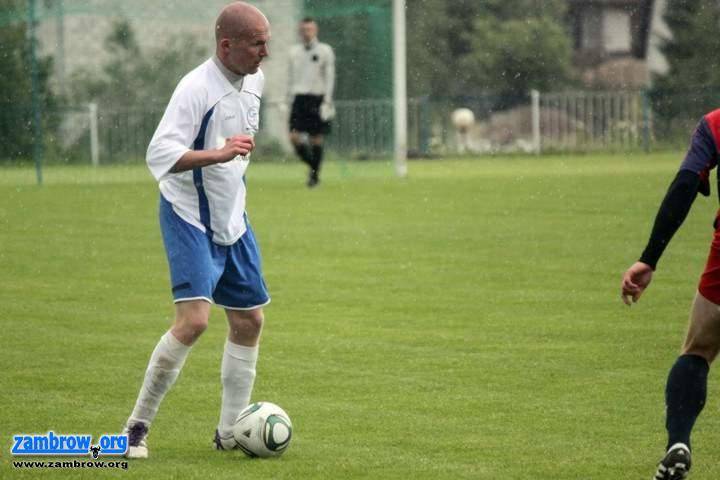 Remis Olimpii Zambrów z Warmią Grajewo na szczycie III ligi