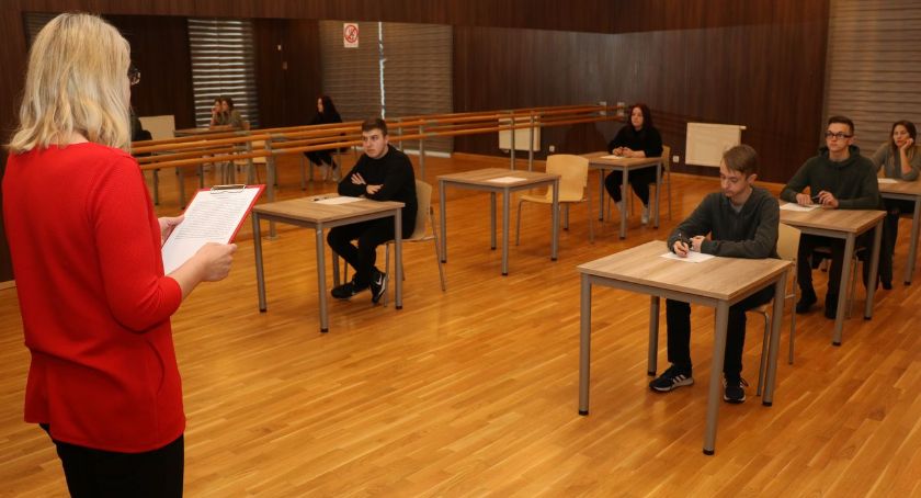 Rywalizują o tytuł Mistrza Ortografii [foto]
