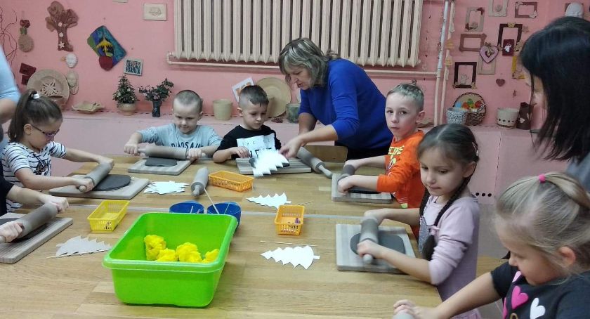 Przedszkolaki z „Biedronek” z wizytą w SOSW w Długoborzu