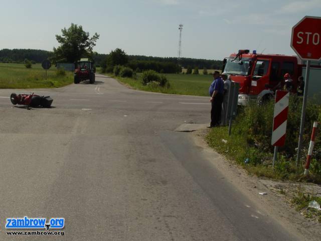 Zderzenie motoroweru z samochodem