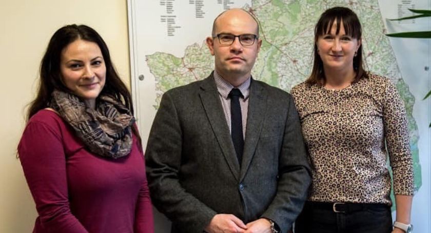 Podaj dobro dalej! Współautorki akcji edukacyjnej z wizytą u marszałka